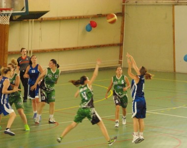 L'adresse extérieure fut la clé de la victoire du TCMS (photo Suzanne Rochette)