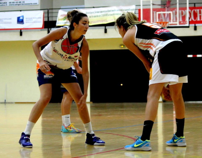 Mathilde Restoy arrive à l'UVBN (photo Colomiers)