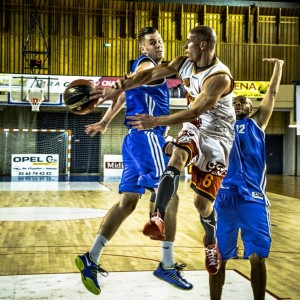 Duel au sommet entre Rodez et Gardonne ce samedi à Mazel (photo : Samuel Rames)