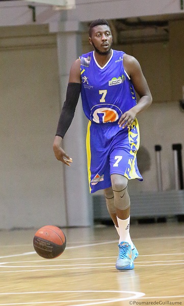 Amadou Diop a inscrit le tir de la victoire du CSB face à Albi (photo : Guillaume Poumarede)