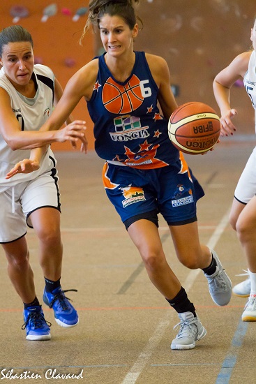 Coralie Gineste et les Columérines ont chuté à Amou (photo : Sébastien Clavaud)