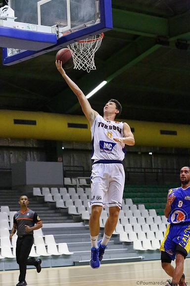 Lucas Thiry et les Toulousains n'ont fait qu'une bouchée du SMUC (photo : Guillaume Poumarede)