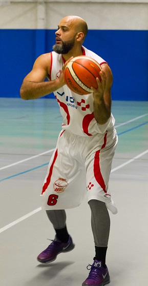 Quatrième victoire cette saison pour Yoann Ho Lok et Caraman (photo : Sébastien Clavaud)